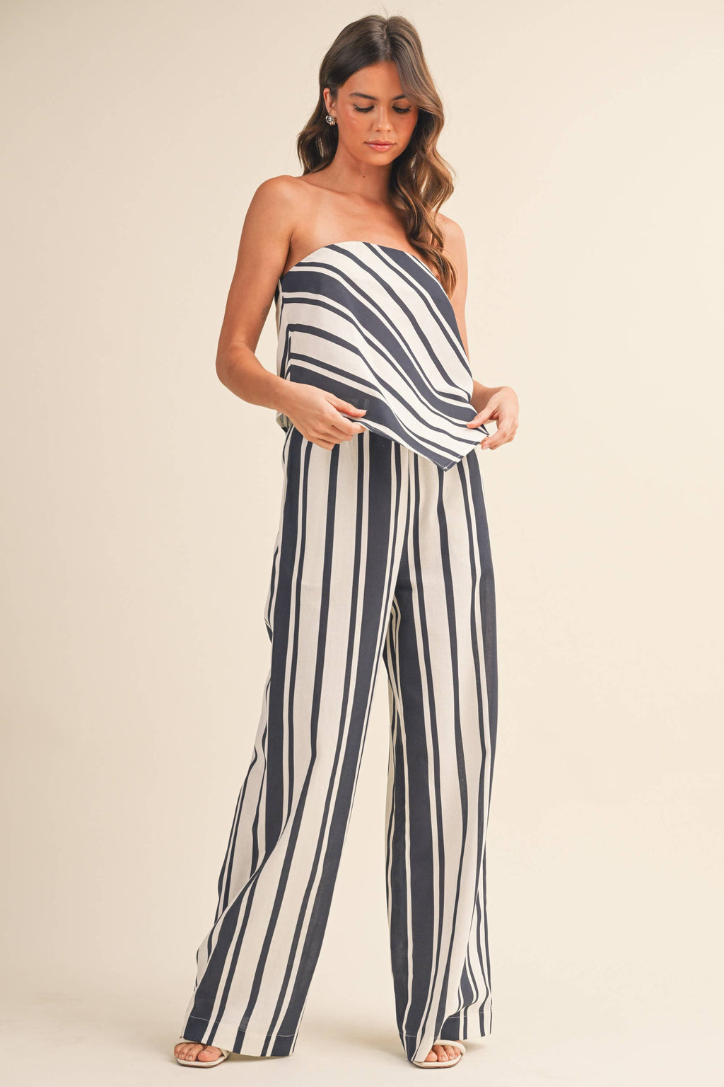 STRIPED SOCIAL LINEN TUBE TOP AND WIDE LEG PANTS SET
